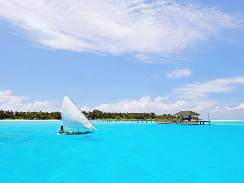 Holiday Island Resort & Spa
