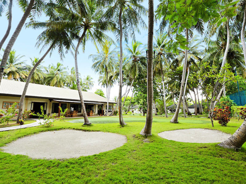Holiday Island Resort & Spa