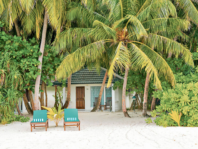 Holiday Island Resort & Spa