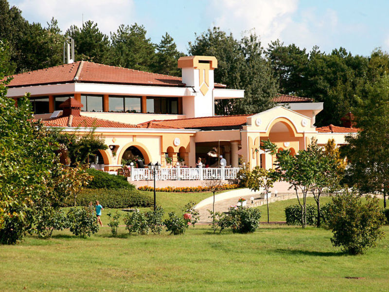 Holiday Village