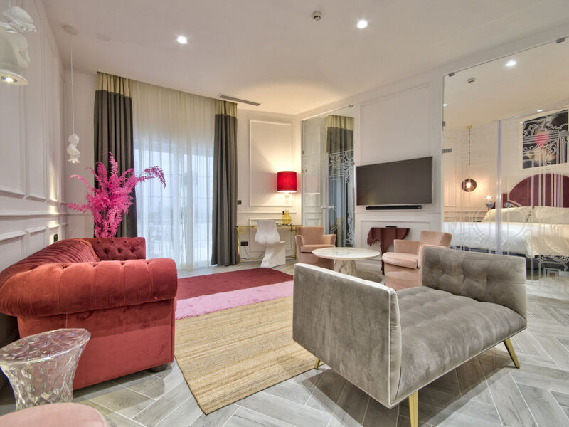 Holm Hotel &Amp; Spa