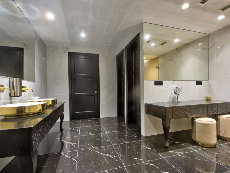 Holm Hotel &Amp; Spa