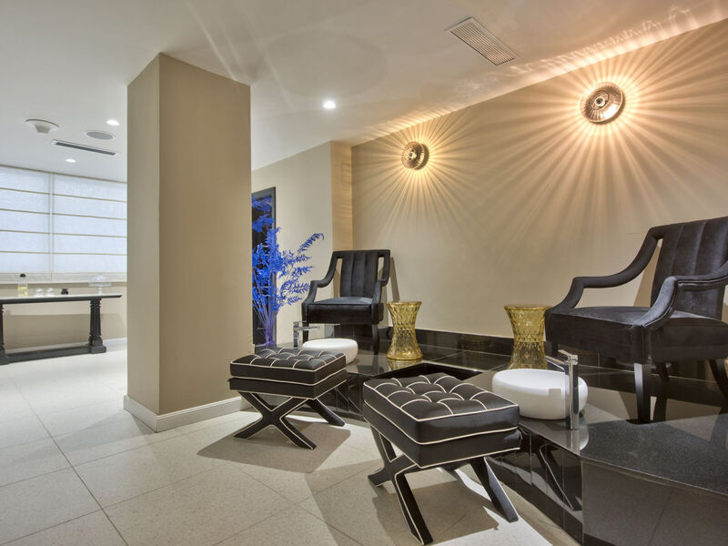 Holm Hotel &Amp; Spa