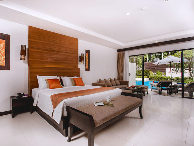 Horizon Karon Beach Resort & Spa