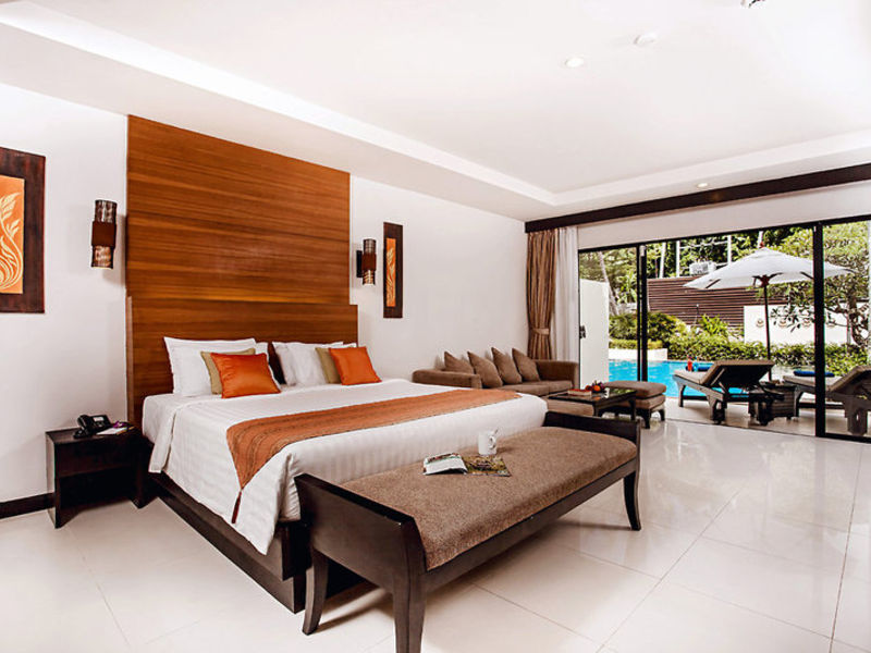 Horizon Karon Beach Resort & Spa