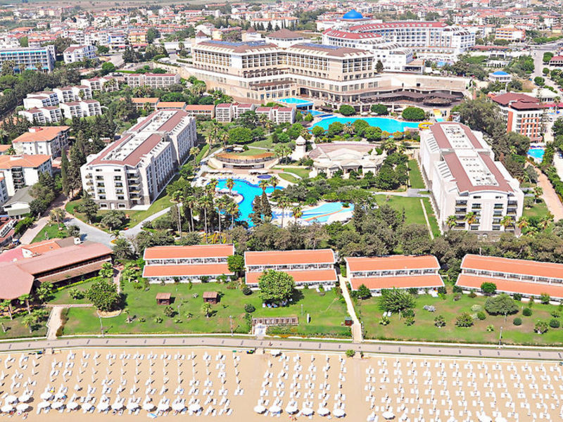 Horus Paradise Luxury Res & Club