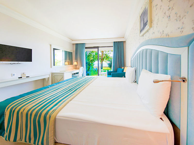 Horus Paradise Luxury Res & Club