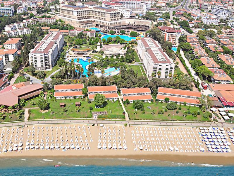 Horus Paradise Luxury Res & Club