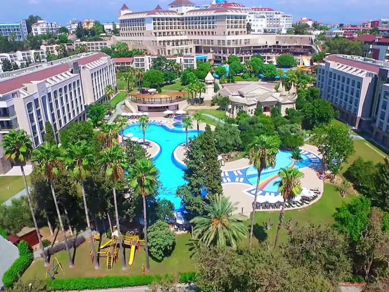 Horus Paradise Luxury Res & Club