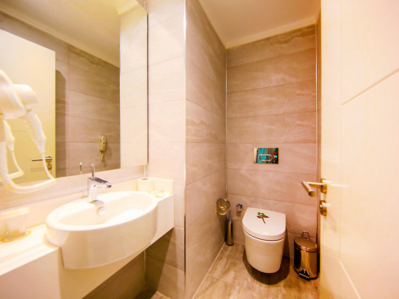 Horus Paradise Luxury Res & Club