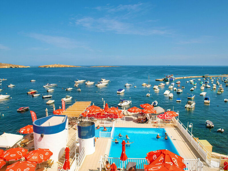 Hotel Gillieru Harbour