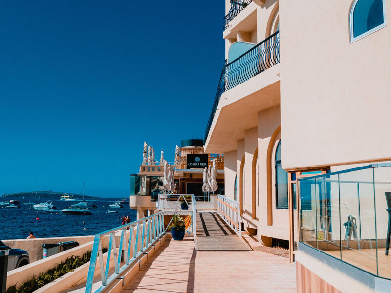 Hotel Gillieru Harbour