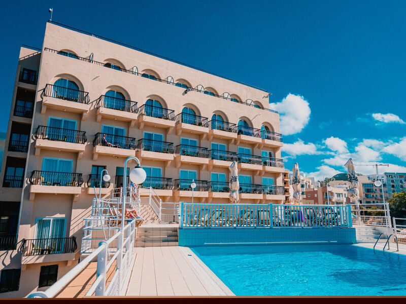 Hotel Gillieru Harbour