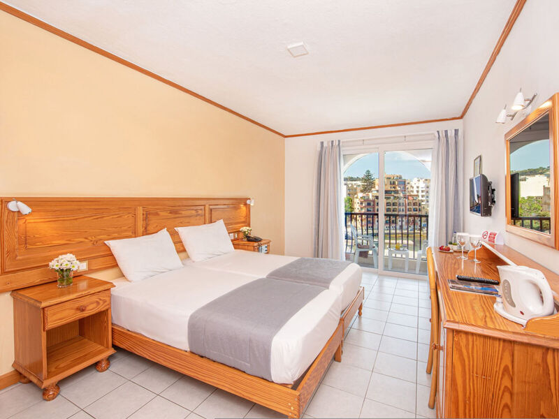 Hotel Gillieru Harbour