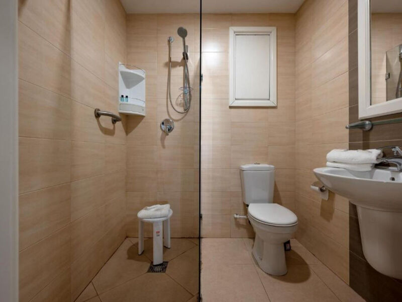 Hotel Gillieru Harbour