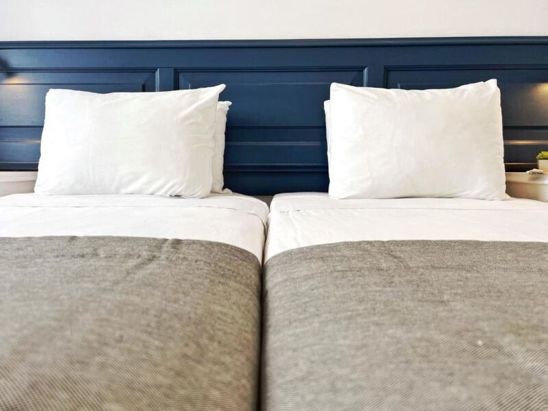 Hotel Gillieru Harbour