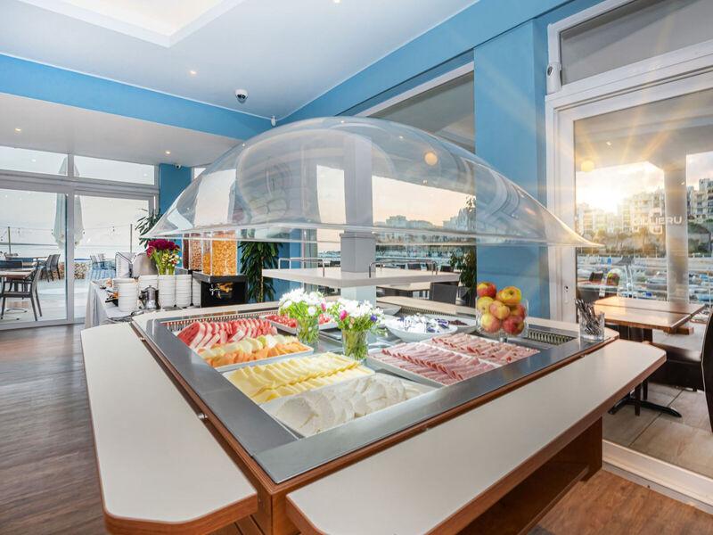 Hotel Gillieru Harbour