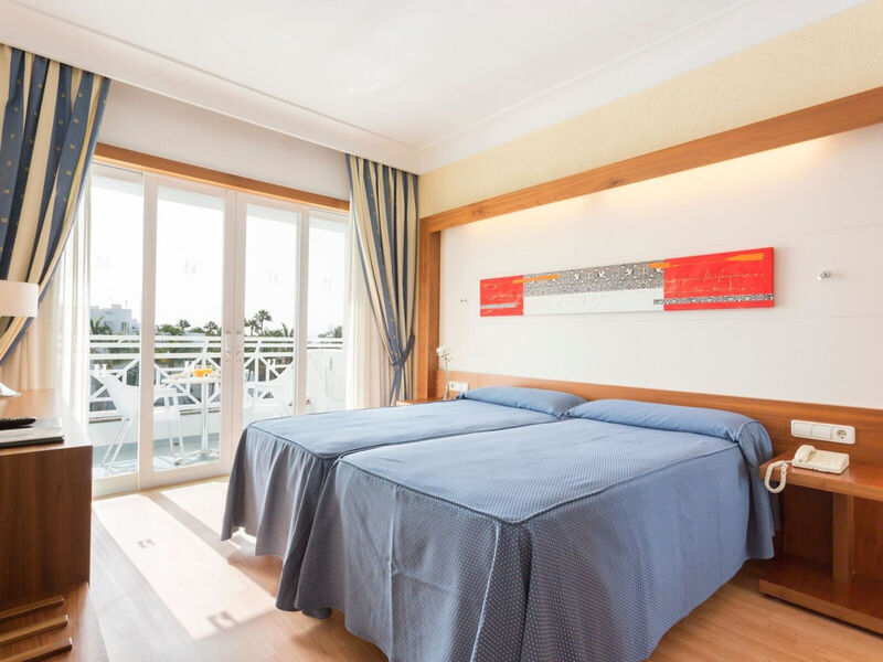 Hotel Hipotels La Geria