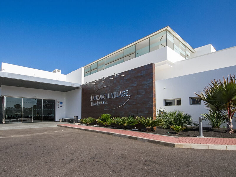 Hotel Lanzarote Village
