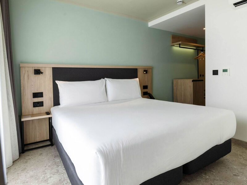 Hotel Levante St Julian´S Affiliated By Melia