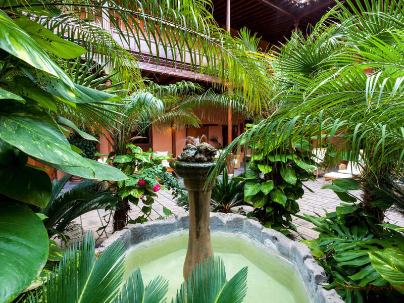 Hotel Livvo La Quinta Roja