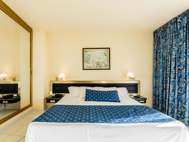 Hotel Mediterranean Palace