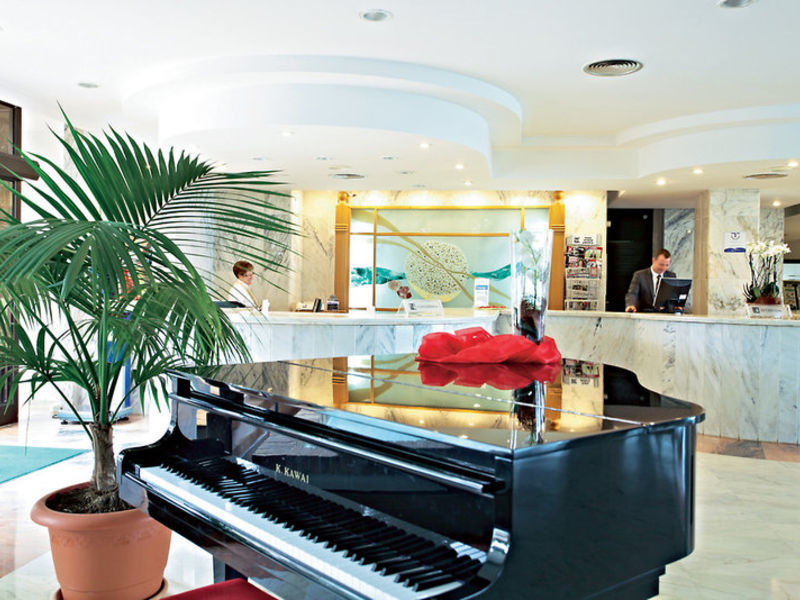 Hotel & Spa S'Entrador Pl