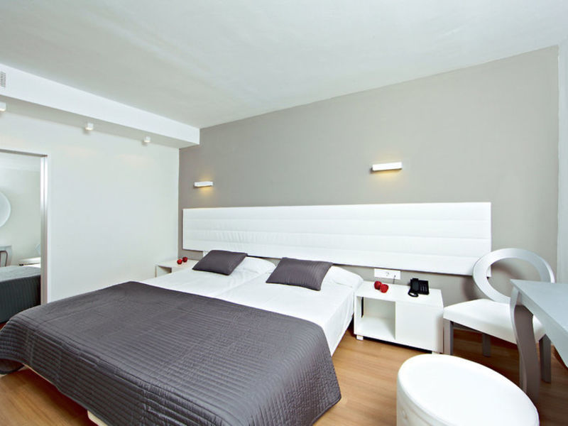 Hotel & Spa S'Entrador Pl