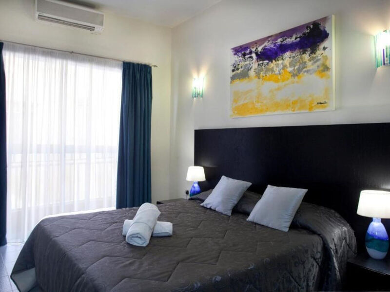 Hotel St. Julians Bay