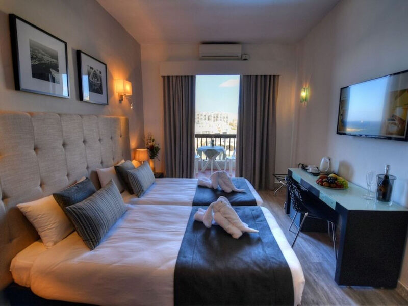 Hotel St. Julians Bay