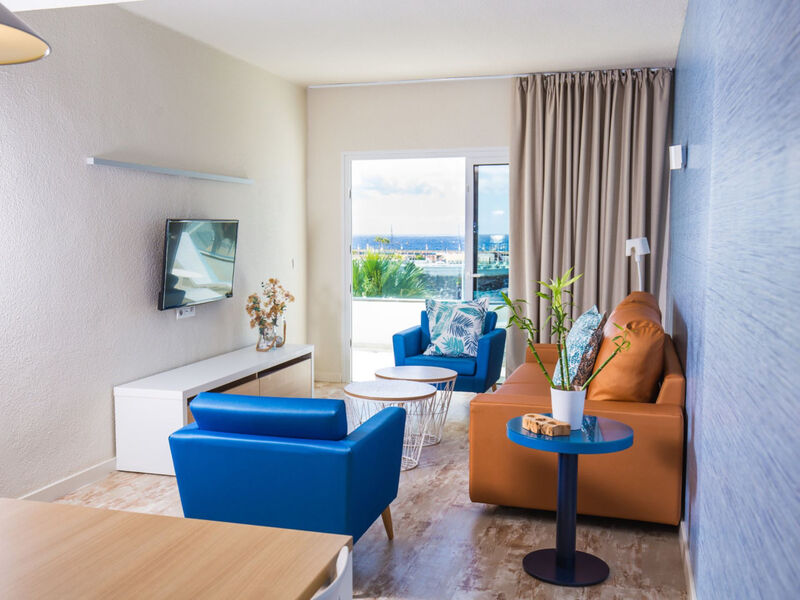 Hovima La Pinta Beachfront Family
