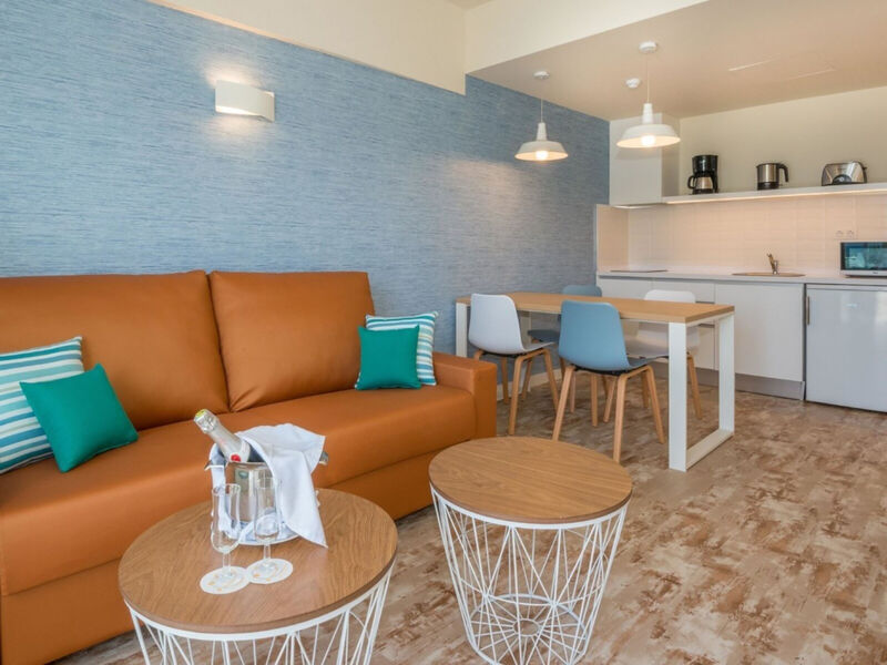 Hovima La Pinta Beachfront Family