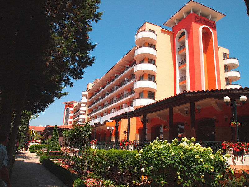 Hrisantema, Hotel