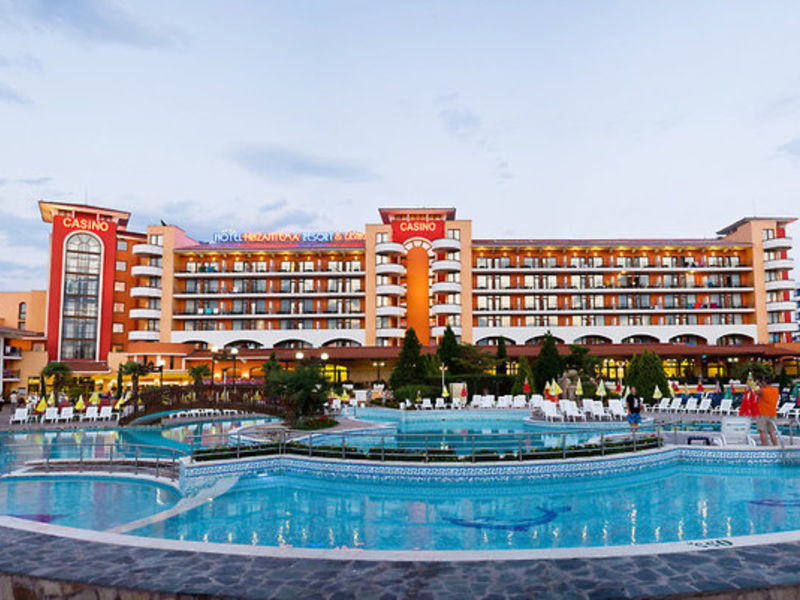 Hrisantema, Hotel