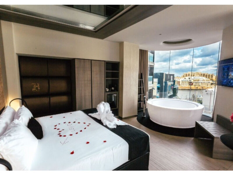 Hugo’S Boutique Hotel