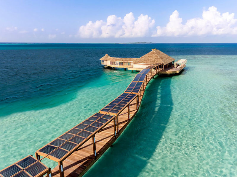 Hurawalhi Island Resort