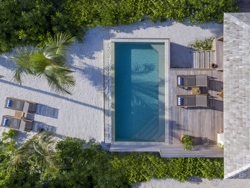 Hurawalhi Resort Maldives