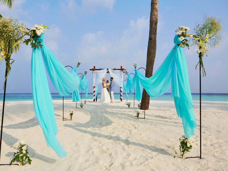 Hurawalhi Resort Maldives