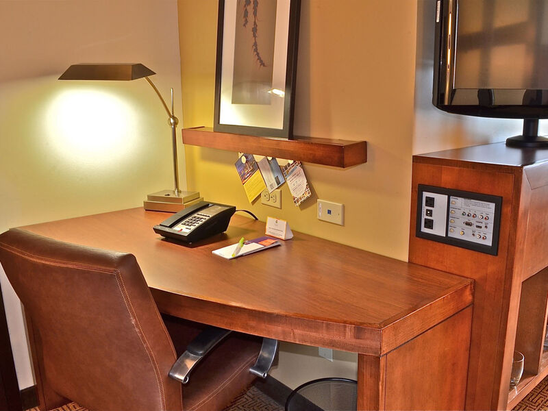 Hyatt Place Long Island East End
