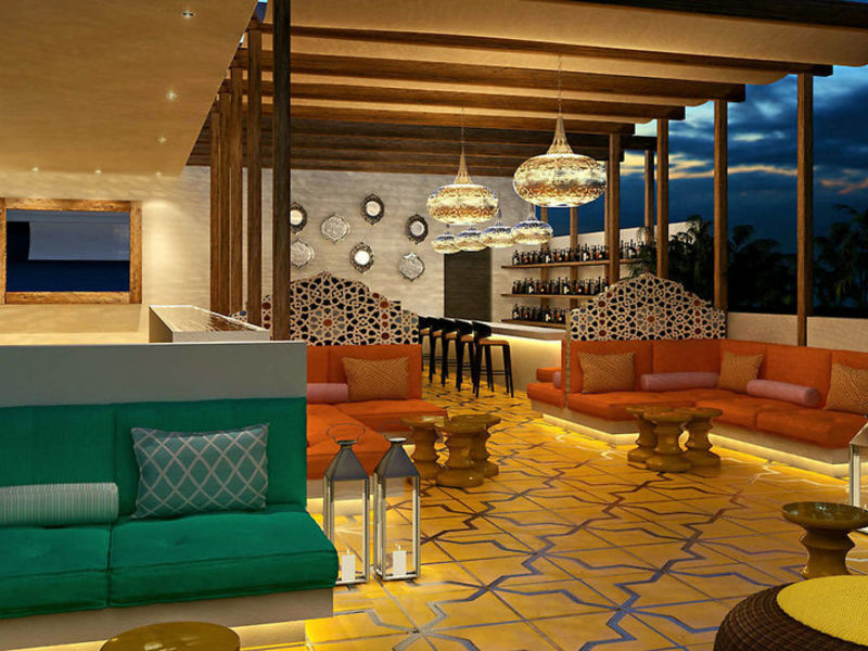 Hyatt Ziva Rose Hall