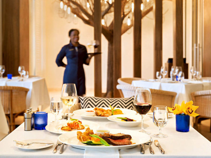 Hyatt Ziva Rose Hall