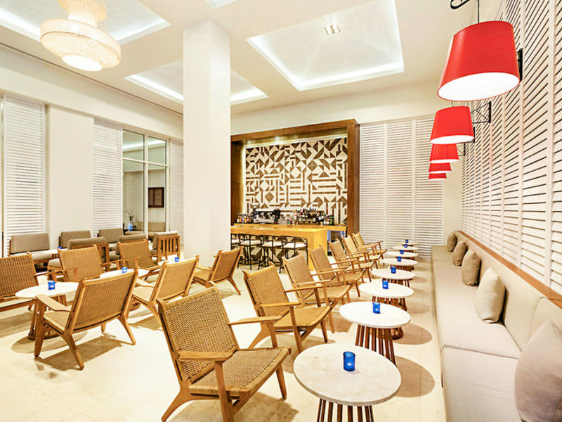 Hyatt Ziva Rose Hall