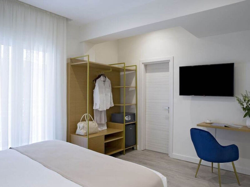 Hypnos Inn Athens Hotel