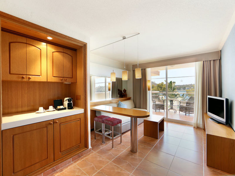 IBEROSTAR Jardin del Sol Suite