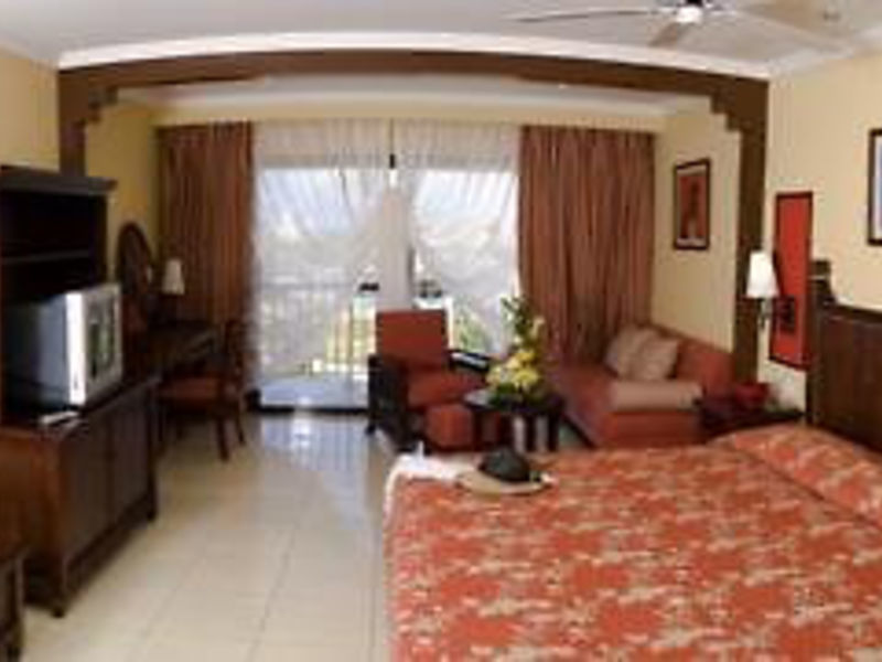 IBEROSTAR Laguna Azul