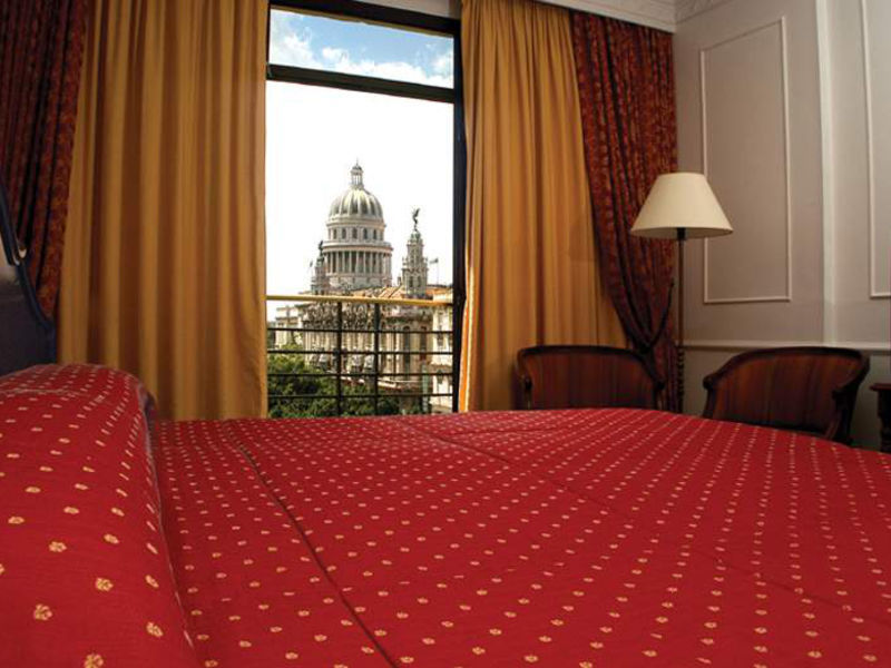 IBEROSTAR Parque Central