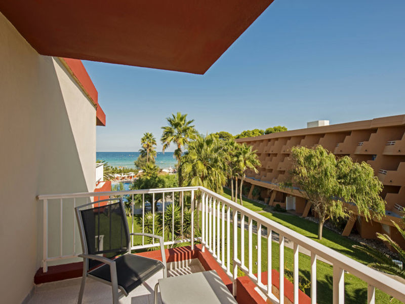 Iberostar Playa de MuroVillage