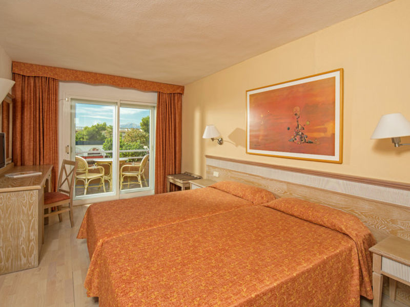 Iberostar Playa de MuroVillage