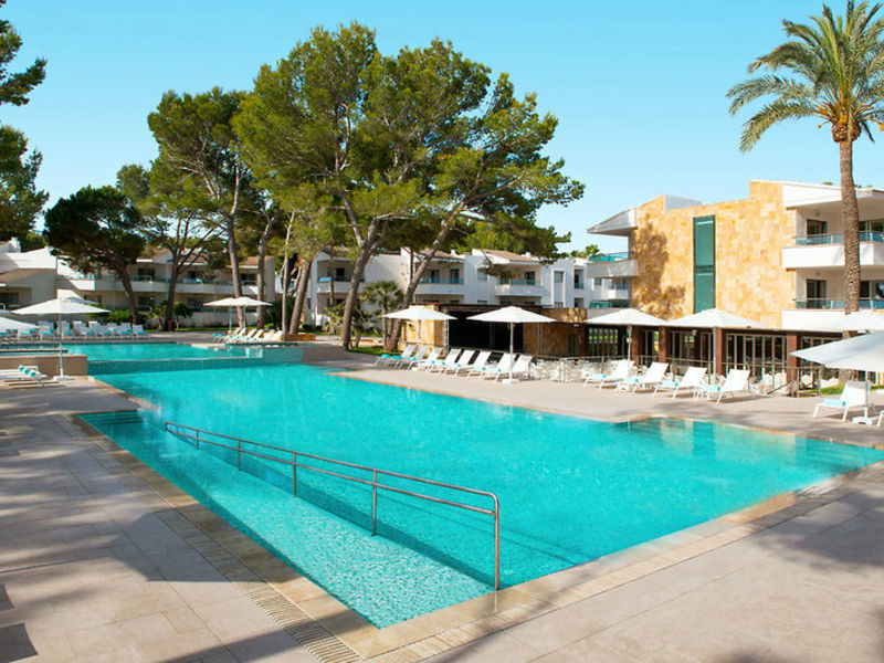 Iberostar Playa de MuroVillage