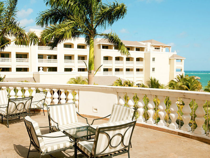 IBEROSTAR Rose Hall Beach